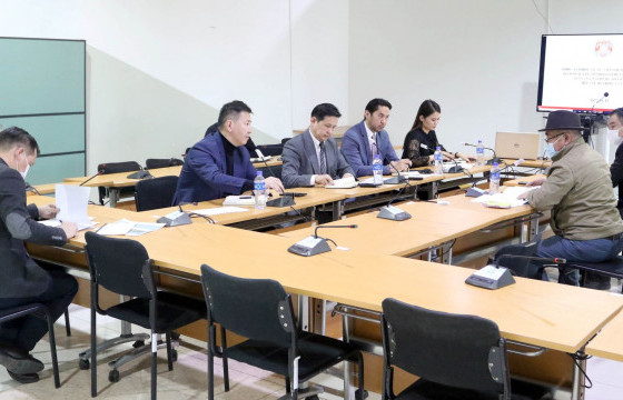 Нийслэлийн Засаг даргын орлогч П.Баттөр иргэдтэй уулзлаа