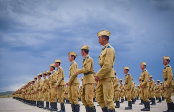 Өнөөдөр сонсох цэргийн тухай дуунууд