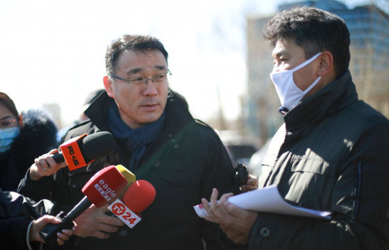 ХОТЫН ДАРГЫН ЭРГЭЖ, БУЦСАН ШИЙДВЭР