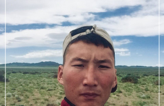 ДУУЛИАНЫГ ДУУЛИАНААР МАРТААД БАЙГААГ ШҮҮМЖИЛСЭН МАЛЧИН П.БАТ-ЭРДЭНЭ:Аав, ээж хоёрыг л бичлэгийг маань битгий үзээсэй гэж их бодсон