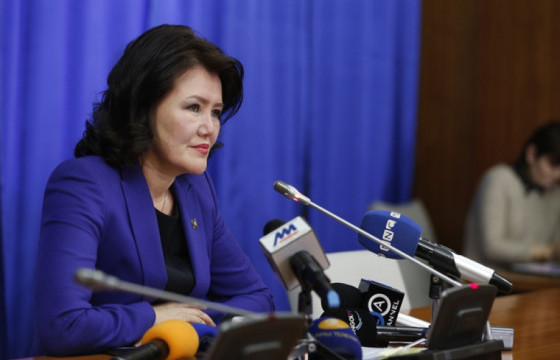 Л.ЭРДЭНЭЧИМЭГ: Валют олдохгүй болохоор гадаад гэрээний үүргээ биелүүлж чадахгүй болов