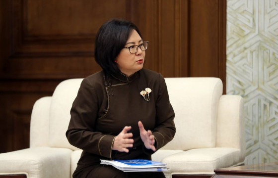 УИХ-ЫН ГИШҮҮН С.ОДОНТУЯА: Төсвөөс хүнд зориулсан хөрөнгө оруулалтууд хасагдаж, байшин барилга, уул уурхайнууд нь батлагддаг