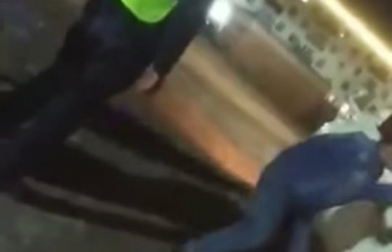 Дорнод аймгийн Хэрлэн сумын ИТХ-ын төлөөлөгч н.Дагвасүрэн согтуугаар тээврийн хэрэгсэл жолоодож, хүн дайрчээ