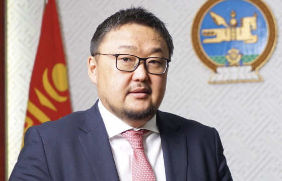 З.МЭНДСАЙХАН: Баруун аймгийн нутгаар зэрлэг амьтад хил нэвтэрч ирснээр шүлхий өвчин нэмэгдэж, 343 мянган мал өвчилсөн  