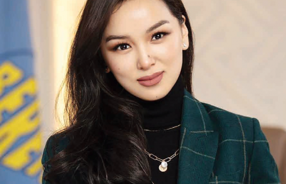 “БЭРЭН ГРУПП”-ЫН ГҮЙЦЭТГЭХ ЗАХИРАЛ М.ЦЭЛМЭГИЙН ЯРИЛЦЛАГААС ОНЦЛОХ НАЙМАН ЭШЛЭЛ