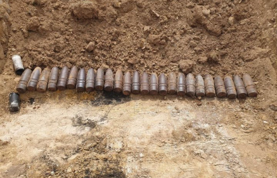 Гараашнаас байлдааны зориулалттай сум илэрчээ