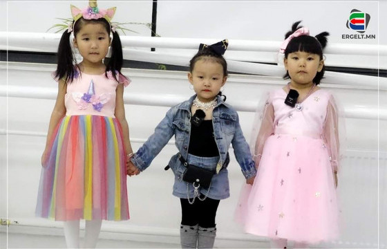 БЯМБААГИЙН НАЙЗУУД: Хамтдаа мундаг балетчин болох мөрөөдөлтэй