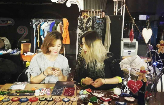 Б.МӨНХ-ЭРДЭНЭ:Бүтээл бүр цор ганц учраас бүтээгдэхүүн болгон минь онцгой, үнэ цэнтэй бэлэг болж чаддаг