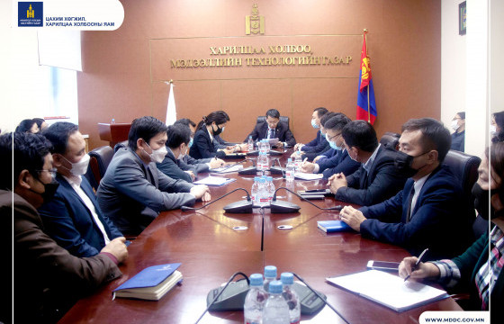 Цахим хөгжил, харилцаа холбооны яам автомашин авахгүй гэдгээ мэдэгдлээ 