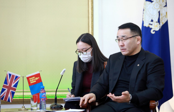 Хотын дарга Их Британийн Парламентын гишүүн болон Худалдааны элчийг хүлээн авч уулзжээ