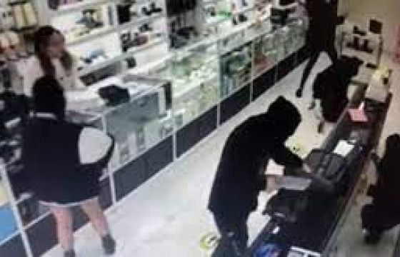 ЦЕГ: Цахим сүлжээнд гамт хэрэг сурталчилсан “Эхлэл брэнд”-ийн хууль ёсны төлөөлөгч Ц-г нэг сая төгрөгөөр торгосон