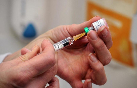 Улаанбаатарт 64 мянган иргэн вакцины дөрөвдүгээр тунд хамрагджээ