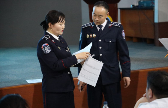  “Гэр бүлийн хүчирхийлэл, хүүхдийн эсрэг гэмт хэрэгтэй тэмцэх, урьдчилан сэргийлэх арга зүй” сургалтын улсын  хэмжээнд зохион байгуулж байна