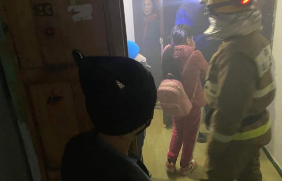 Гал гарсны улмаас оршин суугчдыг утаажилтын бүсээс гаргажээ