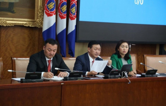 Соёлын төв, усан бассейн, айргийн өрөөний төслийг зогсоож, 103.8 тэрбум төгрөг хэмнэхээр болжээ 