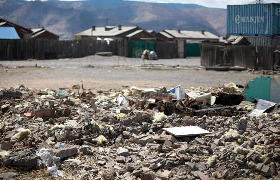 Гэр хорооллын дахин төлөвлөлтийн барилга угсралтын ажлын явцтай танилцлаа