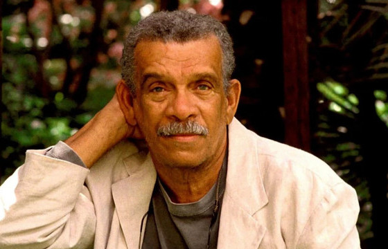 Нобелийн шагналт Дерек Уолкоттын таван эшлэл