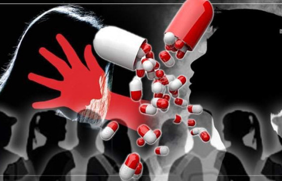 13 НАСТАЙ ОХИНД ХАР ТАМХИ ТАТУУЛЖ, БИЕИЙГ НЬ ҮНЭЛДЭГ БАЙЖЭЭ