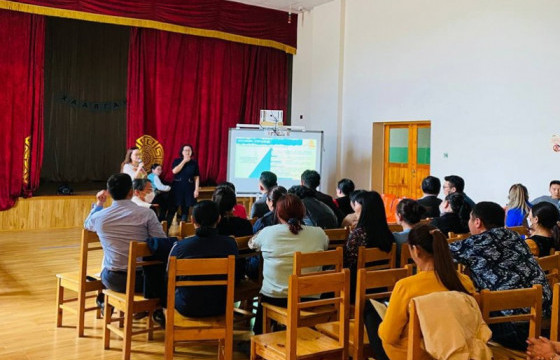 “Хүүхдийн эсрэг хүчирхийллийг сургуулийн орчинд эрт илрүүлэх, урьдчилан сэргийлэлт, хариу арга хэмжээ” сургалт боллоо