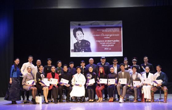 “Гоцлол бүжигчдийн улсын анхдугаар уралдаан”-ы шилдгүүд тодорлоо