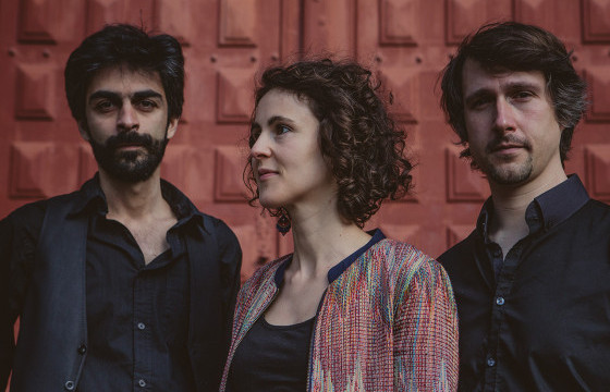 Францын “Meikhaneh” хамтлаг монгол яруу найрагчдын дөрвөн шүлгээр дуу бүтээжээ