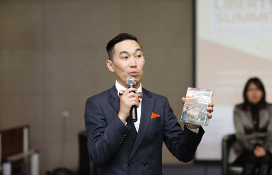 Д.АМАРТҮВШИН: Казиногийн хууль хэт хатуу, өндөр татвартай бүү байгаасай