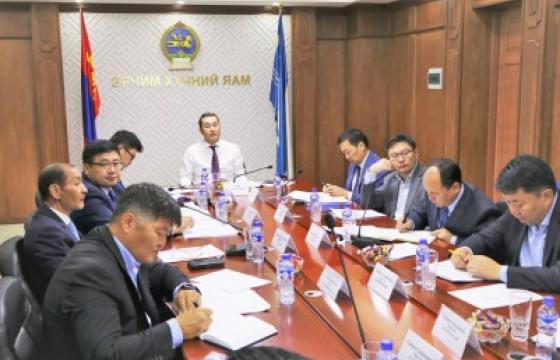 Б.БАЯРЖАРГАЛ: Манай улс сүүлийн хоёр жил эрчим хүчний алдагдалтай ажилласан учир цахилгааны үнийг 28 хувиар нэмэх санал оруулсан 