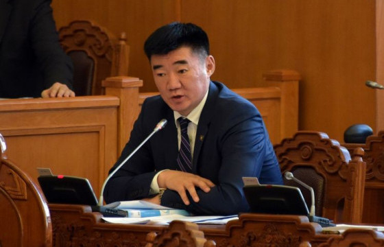 С.БЯМБАЦОГТ: Зөвшөөрлийн тухай хуулийг хурдан баталж, тусгай зөвшөөрлийг багасгамаар байна