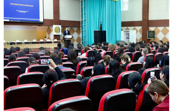 Өмнөговь аймаг 2022 онд орон нутгийн төсвөөс 28 тэрбум төгрөгийг боловсролын салбартаа зарцуулна