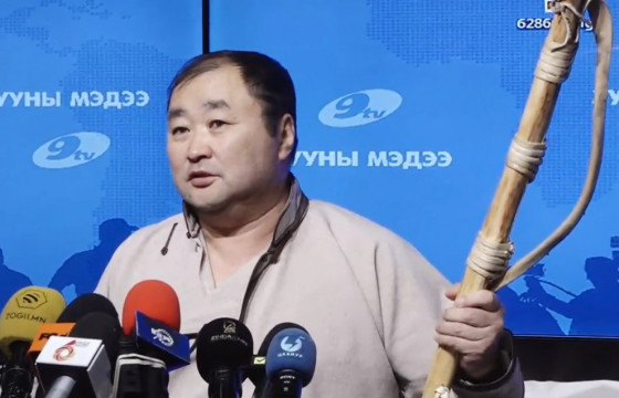 Х.БЭЭЖИН: Э.Бат-Үүл тэргүүтнүүд дахин Оросын эсрэг дуугарвал ташуурдана