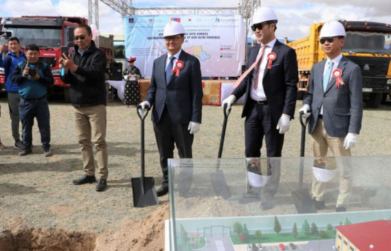 Эрчим хүчний сайд Н.Тавинбэх баруун аймгуудад ажиллалаа