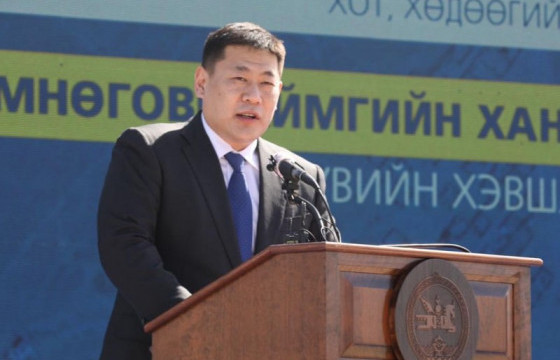 Ерөнхий сайд Л.Оюун-Эрдэнэ Өмнөговь аймгийн Ханбогд суманд ажиллаж байна