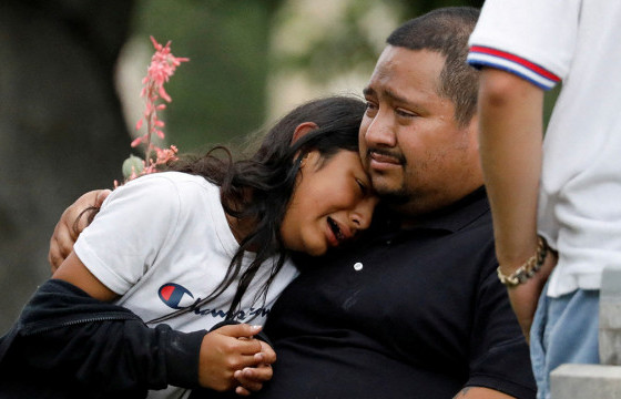 Сургуульд халдлага үйлдэхээс хэдхэн минутын өмнө Техасын зэвсэгт этгээд онлайн анхааруулга илгээжээ