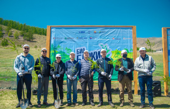 “БАНКНЫ АЖИЛТНЫ ӨДӨР”-ИЙГ УГТАН БАНКУУД БОГД УУЛАНД БАНКИРУУДЫН ТӨГӨЛ БАЙГУУЛЛАА