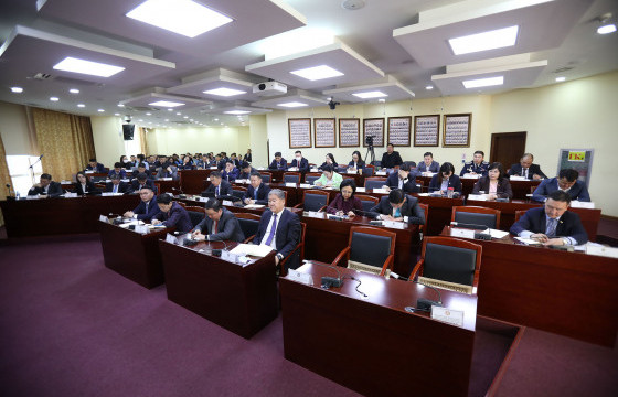 Хуулийн хугацаа хэтрүүлж шийдвэрлэсэн өргөдөл, гомдлын тоо тав дахин буурчээ