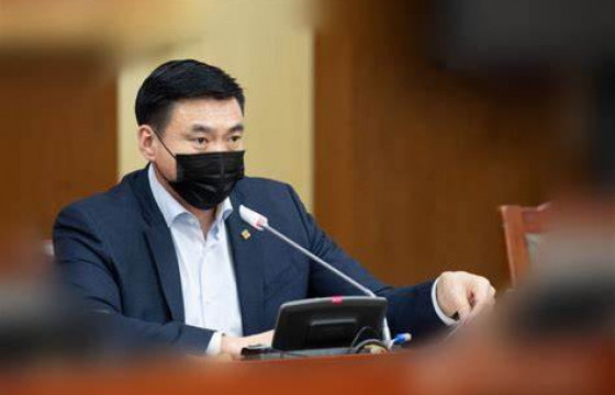 Шадар сайд Эмээлт дэх махны үйлдвэртэй холбоотой асуудлаар мэдээлэл хийнэ