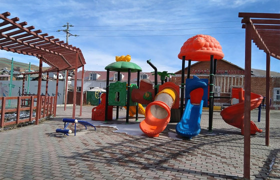 Спортын болон тоглоомын талбай  06:00-22:00 цагийн хооронд ажиллана 