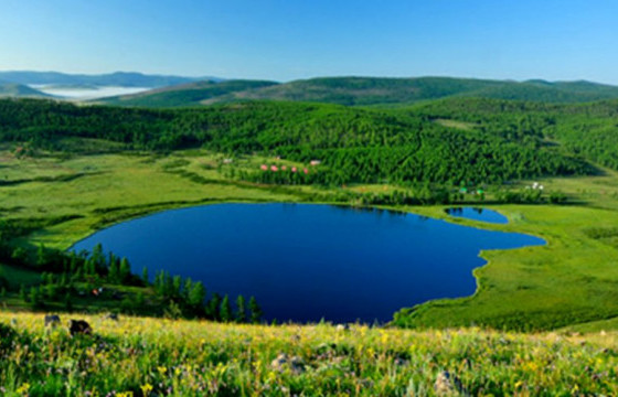 ТАНИЛЦ: Зуны улиралд аялахад тохиромжтой үзэсгэлэнт газрууд 