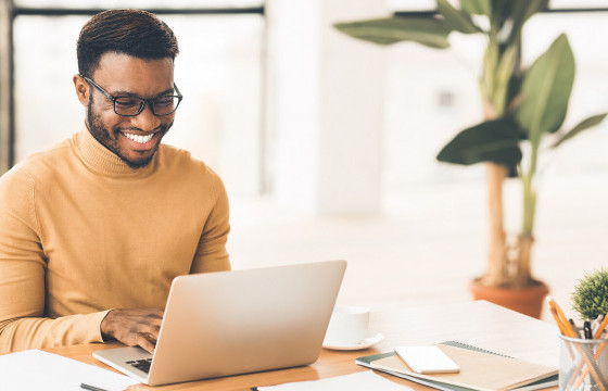 Долоо хоногийн дөрвөн өдөр ажиллах дэлхийн хамгийн том туршилт Их Британид эхэлж байна