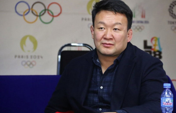 Н.ТҮВШИНБАЯРЫГ ШҮҮХ ХУРАЛ БОЛЖ БАЙНА