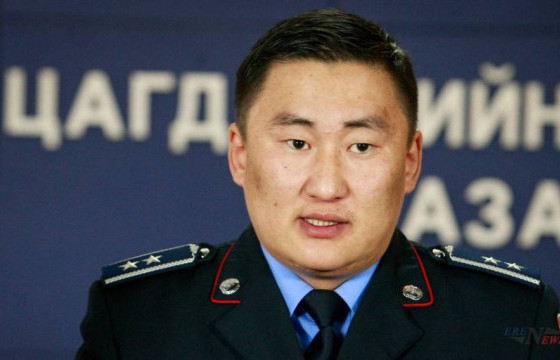 Б.БААТАРХҮҮ: 