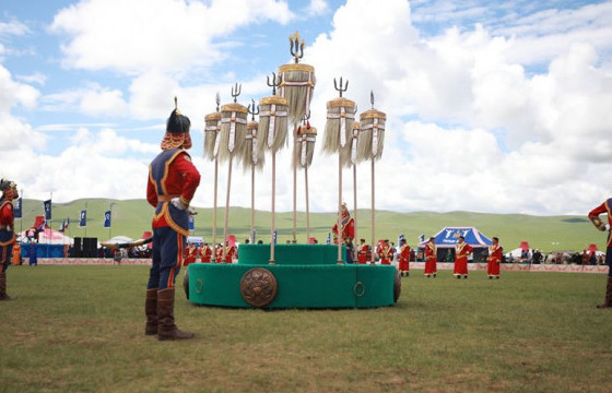 Аймгуудын наадмын тов гарчээ