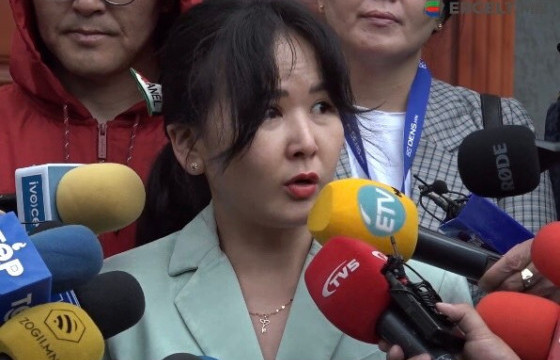 Д.БАЛЖИННЯМ: Цагдаа нар сэтгүүлч бэртээгүй л бол эрх чөлөөнд нь халдаж байна гэж үздэггүй