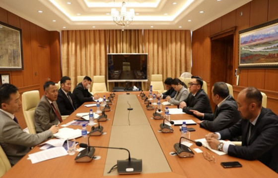 ХЭҮК-ын гишүүд Авлигатай тэмцэх газрын удирдлагуудтай уулзаж, хамтран ажиллахаар ярилцлаа