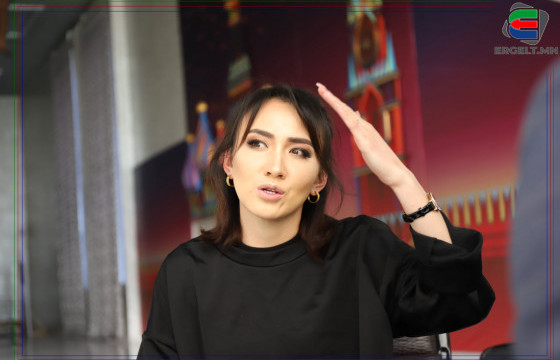 Хоёр хүний жүжгийн төрөлд шилдэг эмэгтэй дүрийн шагналыг Э.Одгэрэл хүртлээ 