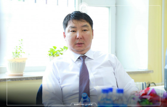 БАЯНЗҮРХ ДҮҮГИЙН ЗАСАГ ДАРГА Н.БАЯРМӨНХ: МАНАЙ ХАМТ ОЛОН НЭГ Ч НҮД ХУУРСАН АЖИЛ ХИЙГЭЭГҮЙ