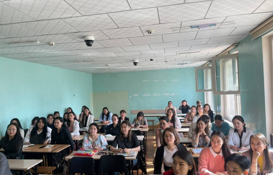 Боловсролын сэтгэл зүйчдийг чадваржуулах сургалтад 64 сэтгэл зүйч хамрагдаж байна