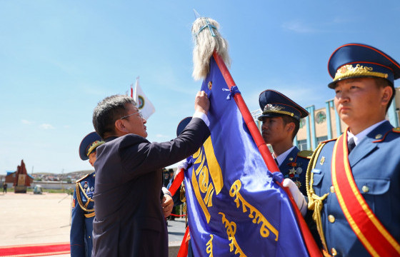 Үндэсний аврах бригадыг Сүхбаатарын одонгоор шагналаа