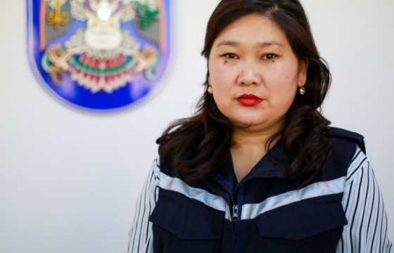 Ц.ЦОЛМОН: УГААРЫН ХИЙН ДУУДЛАГА ӨМНӨХ ОНООС 70 ГАРУЙ ХУВИАР БУУРСАН