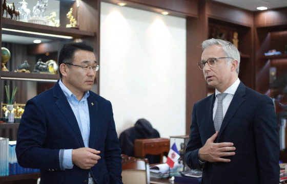 Нийслэлийн өнгө үзэмжийг сайжруулж, тохижилтын ажлыг эрчимжүүлэхэд хувийн хэвшилтэй хамтарна